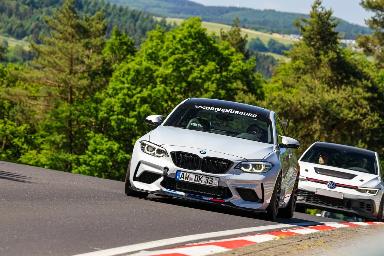 Drivenürburg fleet car
